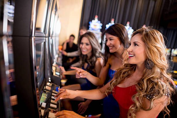 sukaslot138 app showing live blackjack and roulette tables with push notification badge